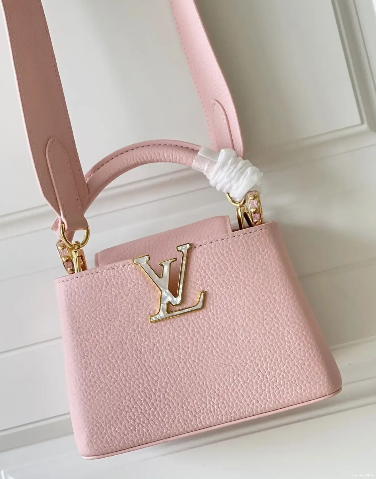 Fake Louis Bags LOUIS VUITTON MINI CAPUCINES 0531